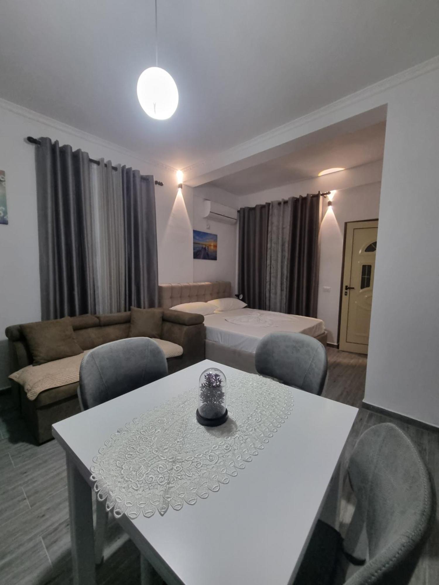 Vila Megi-Rent Room Vlore Room photo