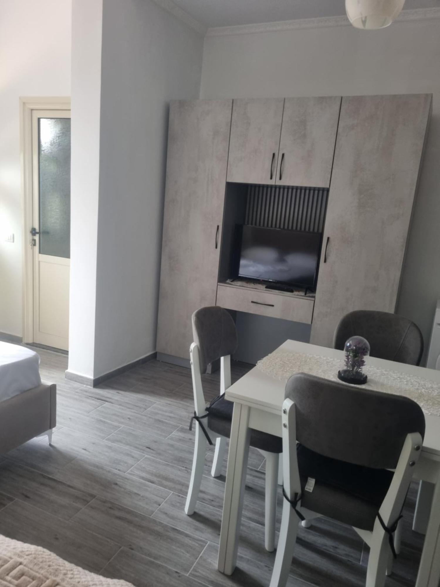 Vila Megi-Rent Room Vlore Room photo